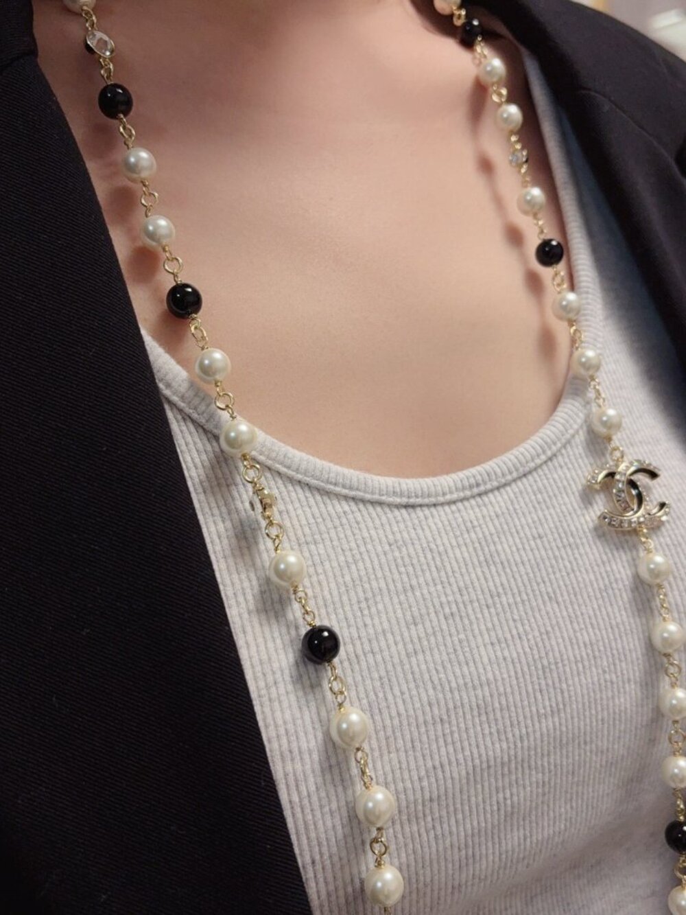 Chanel Double C Rhinestone and Pearl Necklace - Picture 9 of 9